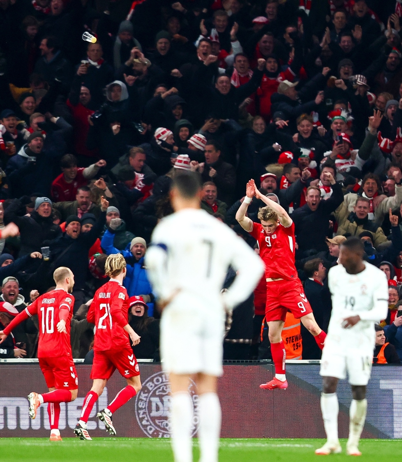 雷火电竞主播-包含法国连追两球逆转瑞典，晋级欧国联半决赛的词条