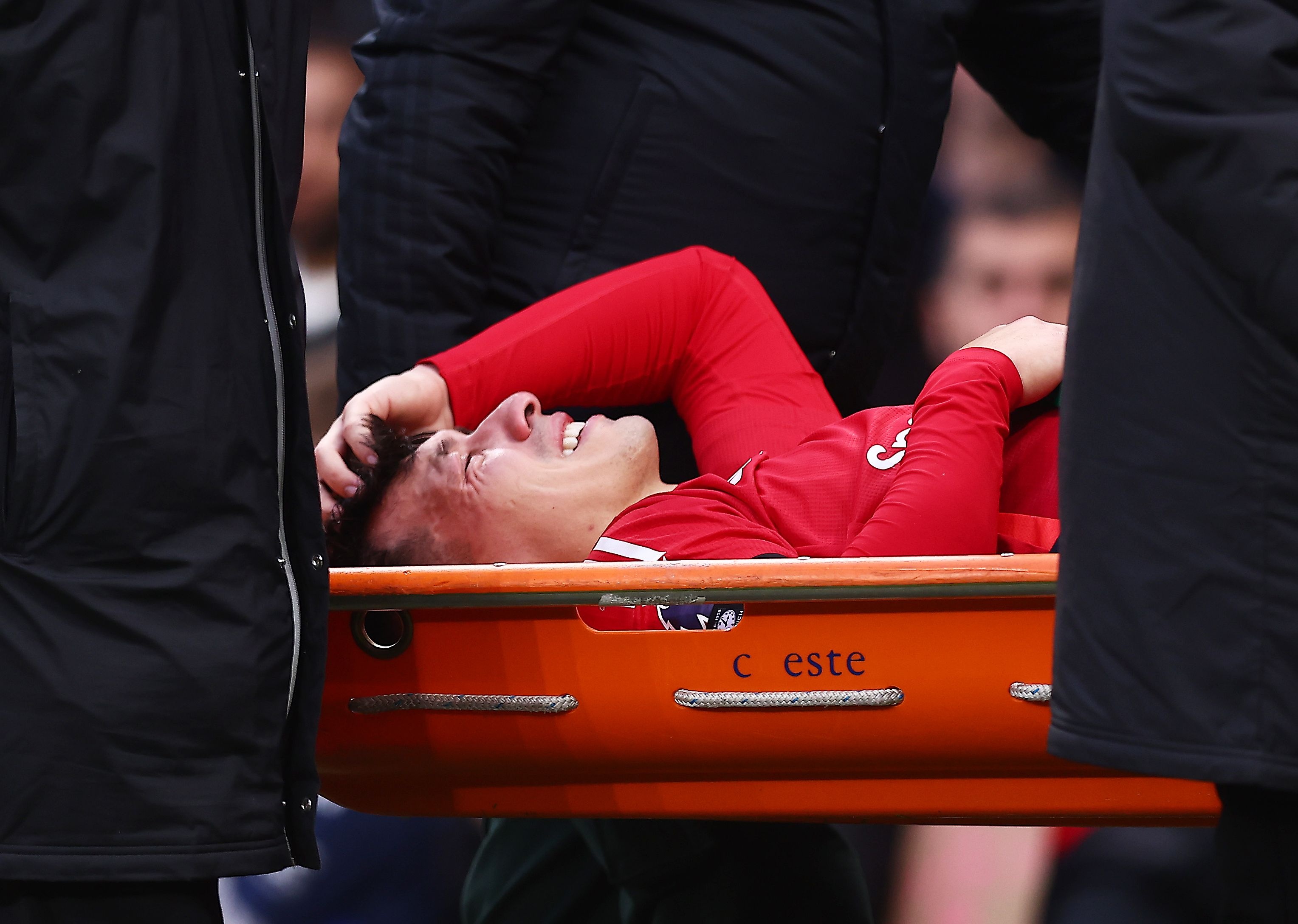 克罗托内球员受伤痊愈，恢复训练备战下轮比赛的简单介绍