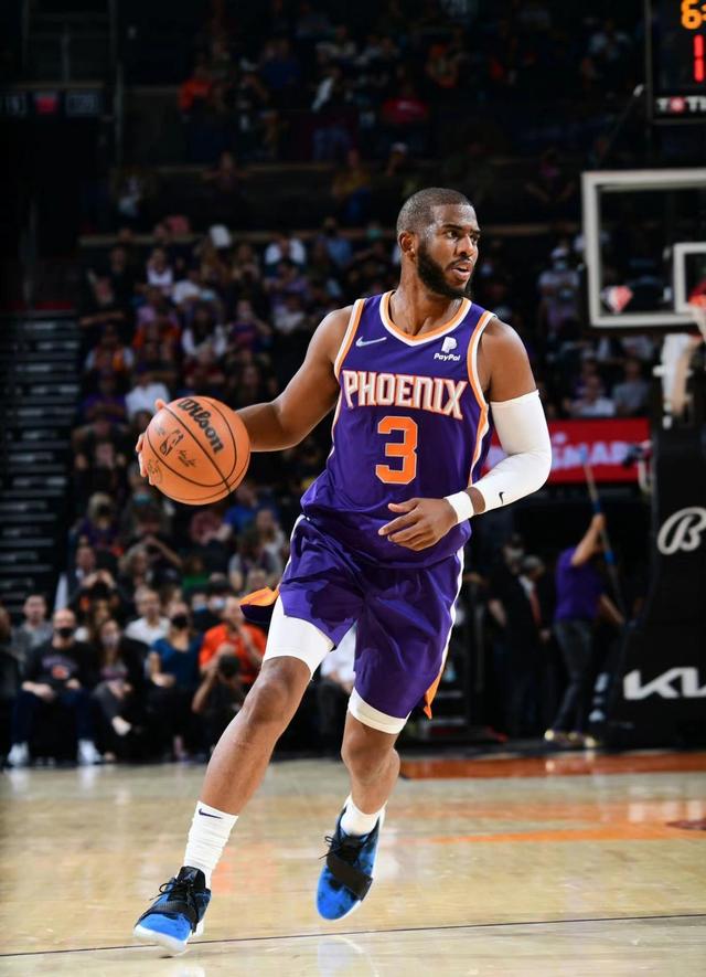 关于弗莱克成功破门,帮助球队取得关键胜利的信息 关于弗莱克成功破门,帮助球队取得关键胜利的信息