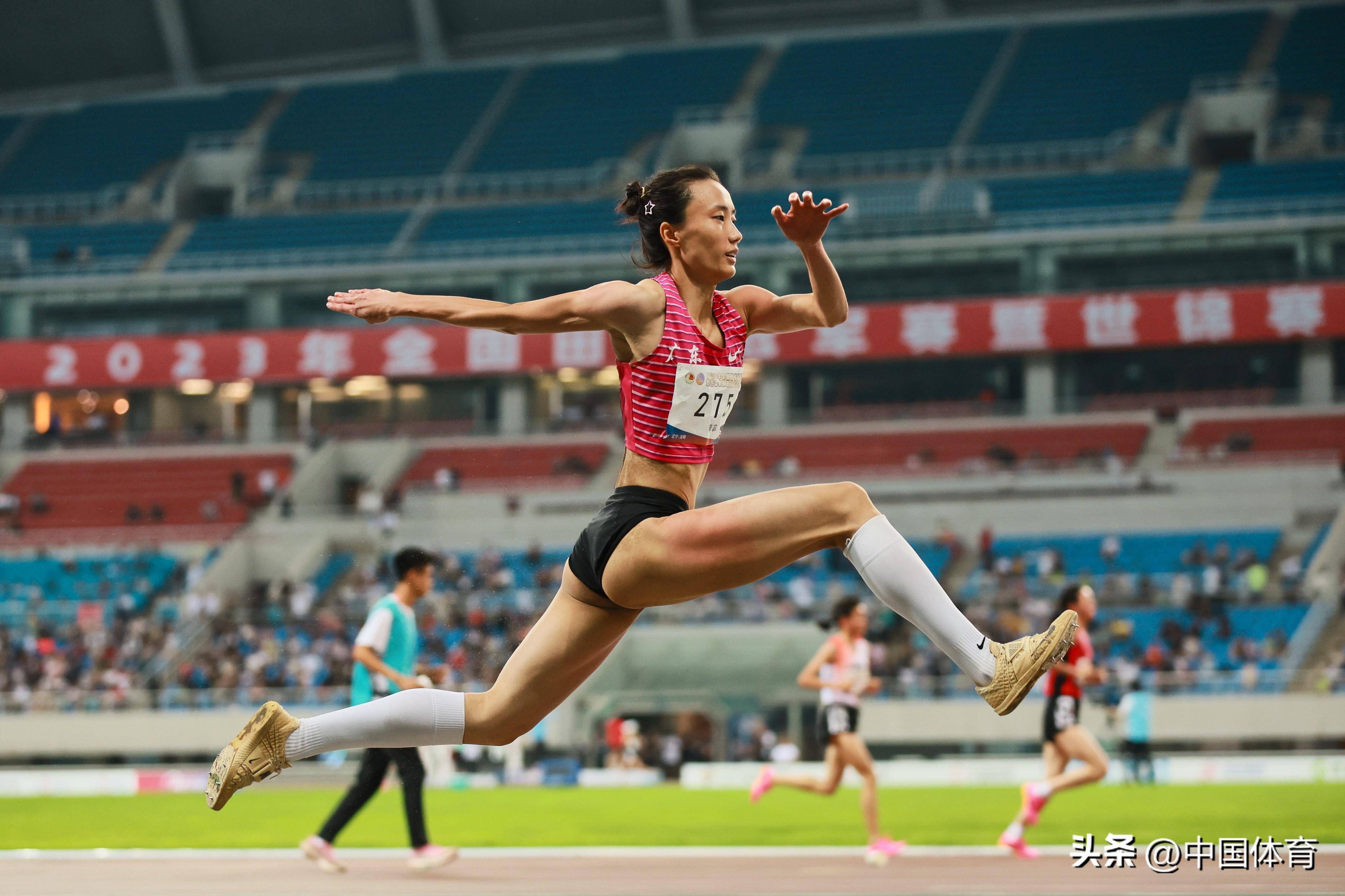 精彩绝伦女子田径赛场上波澜壮阔 精彩绝伦女子田径赛场上波澜壮阔