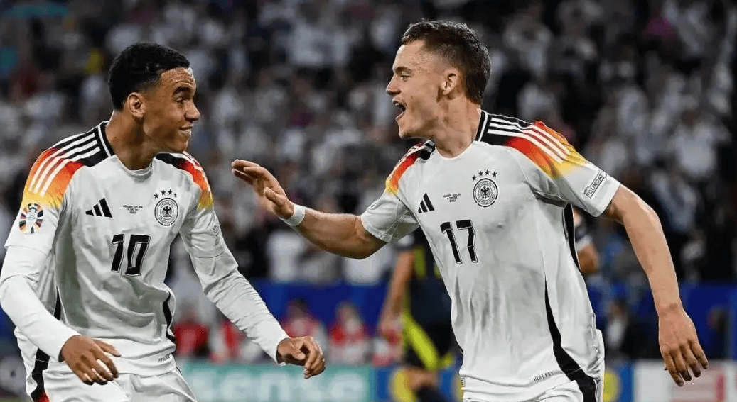 德国男篮稳扎稳打,击败对手 德国男篮稳扎稳打,击败对手