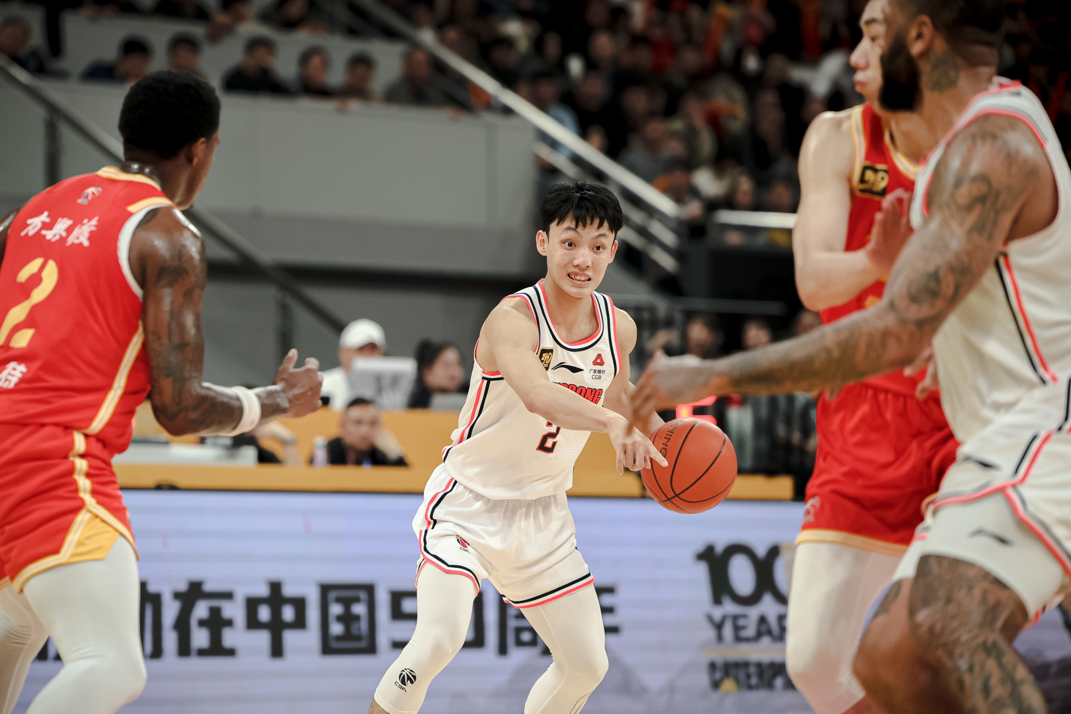 雷火电竞入驻-火箭轻取步行者，赵继伟关键制胜