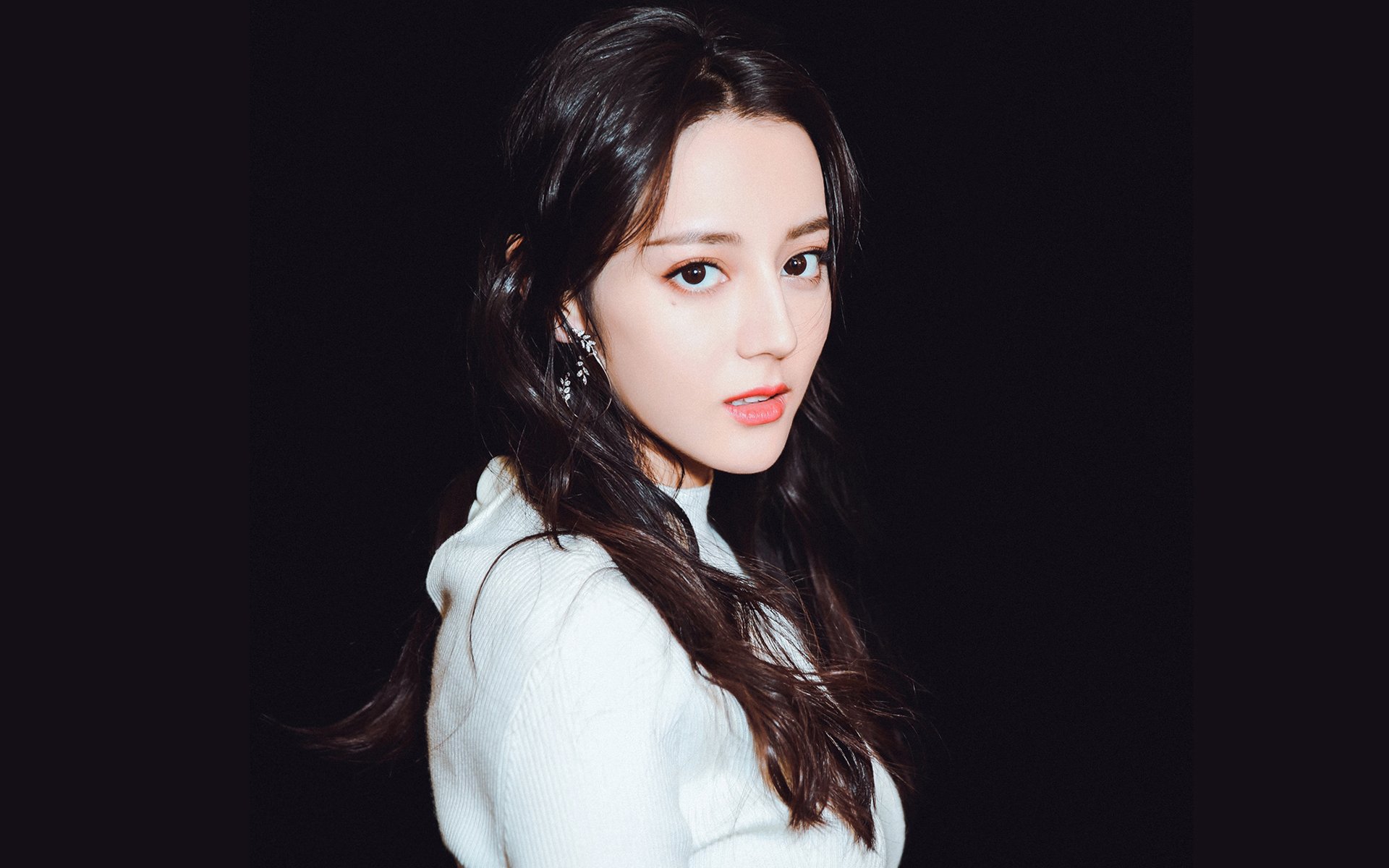 雷火电竞入驻-西甲国家德比周末的跨国焦点，曼城压哨绝杀塞内加尔