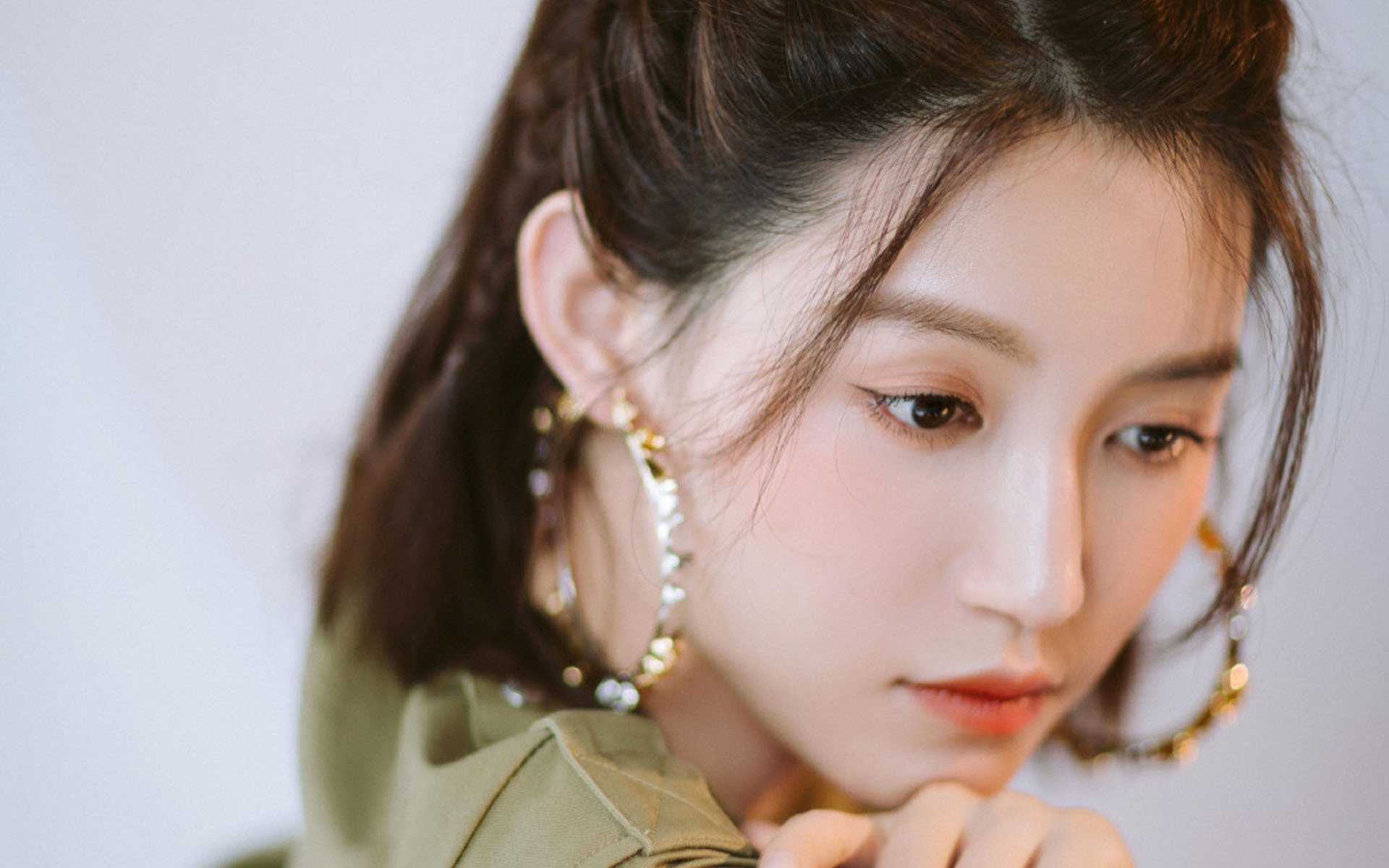 门神觉醒时，奥纳纳在嘘声与寂静中完成的唯一救赎